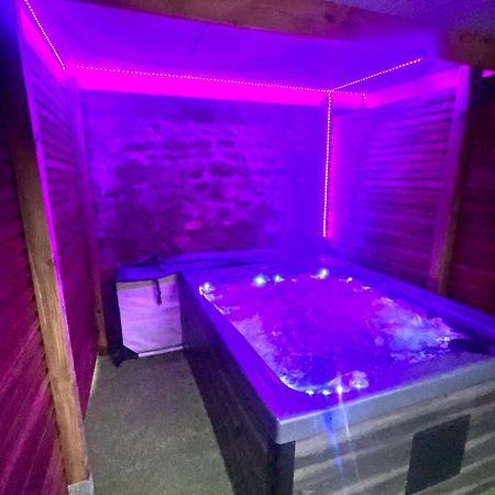 Beau Loft Room Proche Mont Saint Michel Jaccuzi Illimite En Plein Centre Αβράνς Εξωτερικό φωτογραφία